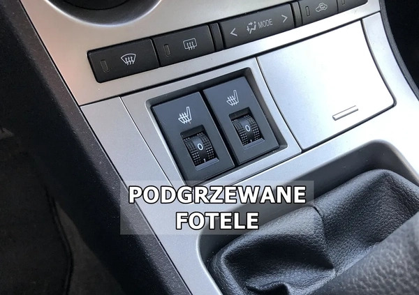 Mazda 3 cena 17700 przebieg: 200000, rok produkcji 2010 z Łódź małe 704